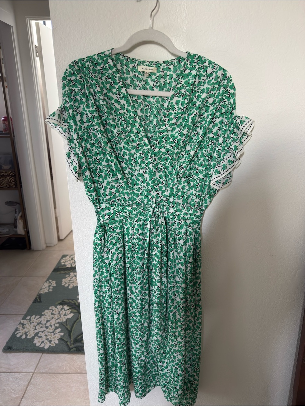 Max Studio Green Floral Dress